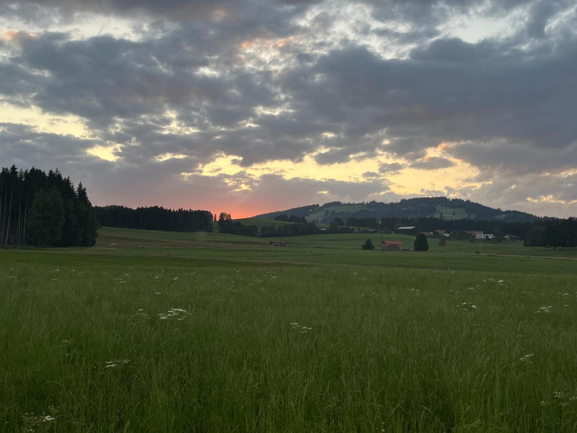 Allgaeu Pension "Ab In Den Sueden" Bernbeuren Dış mekan fotoğraf